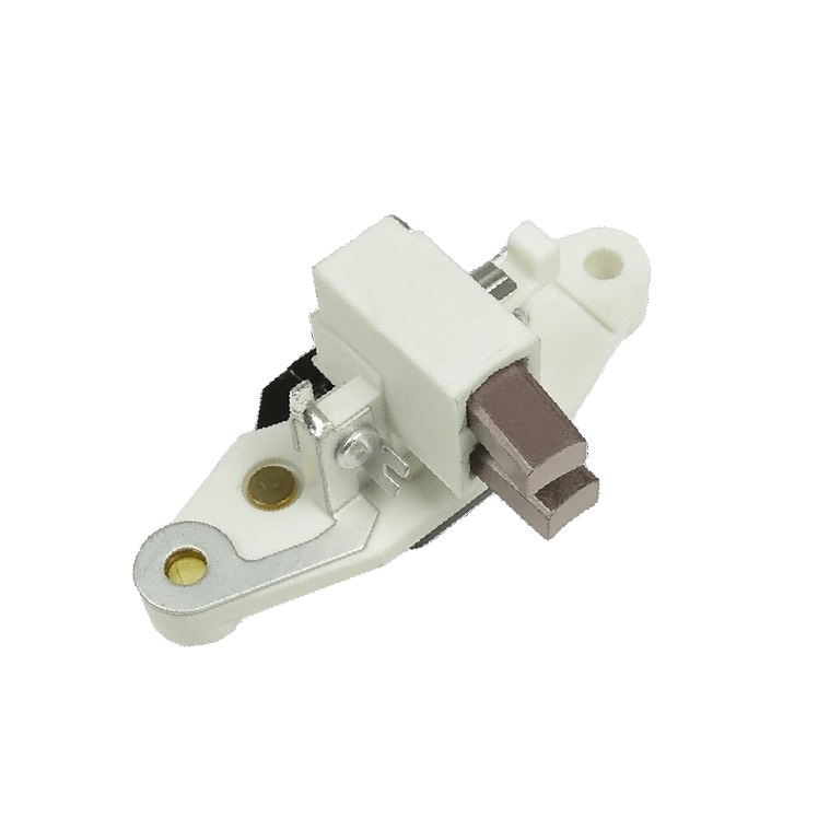 REGLER ALTERNATORA ISKRA 12V