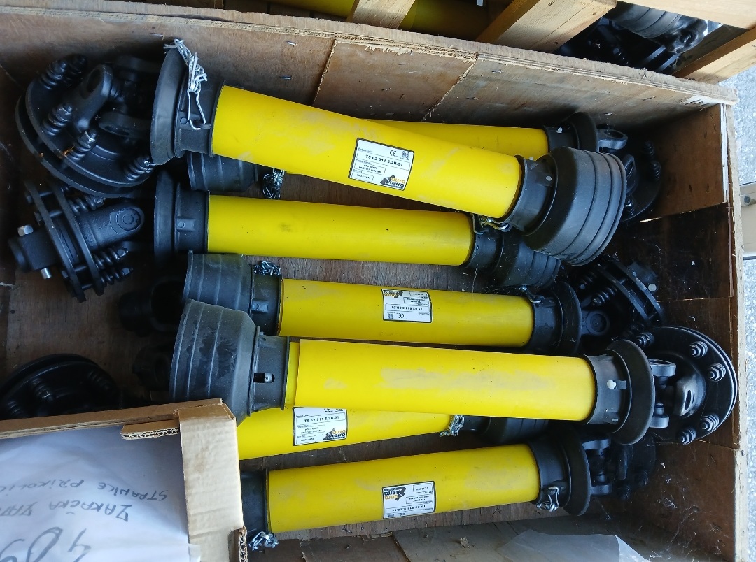 KARDAN 30X80 L-900 SA FRIKCIONOM SPOJNICOM SK